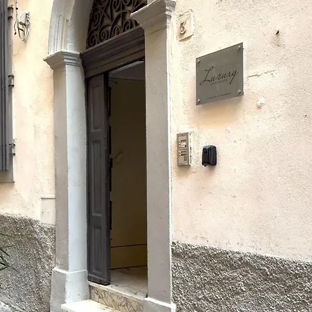 Apartament V Luxury