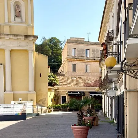 V Luxury Apartment Crotone