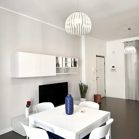 V Luxury Appartamento *